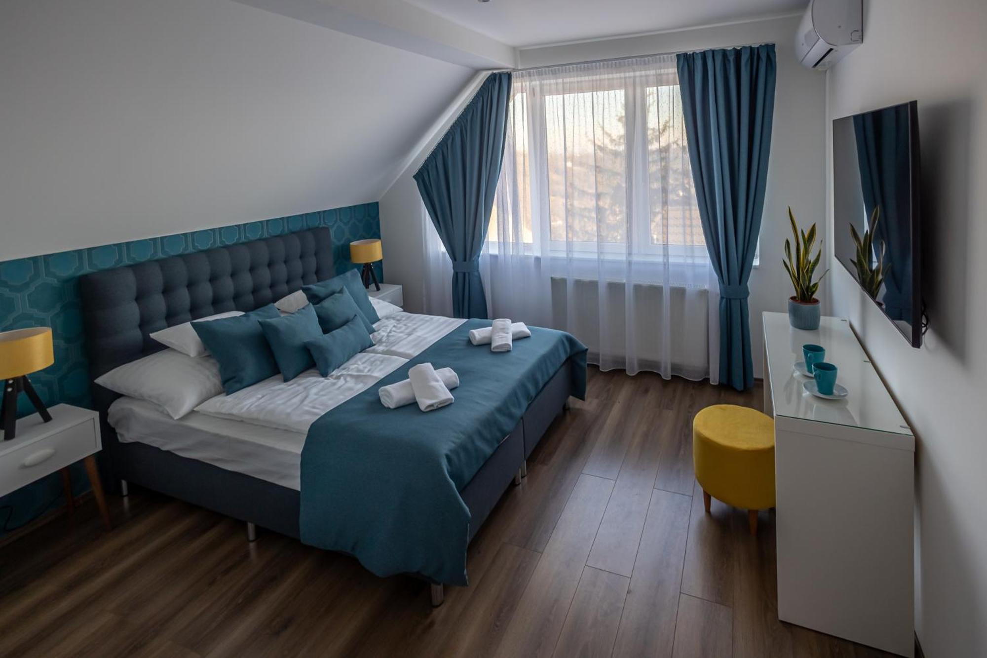 Happy Home Apartman มิชโคลซ์ ภายนอก รูปภาพ